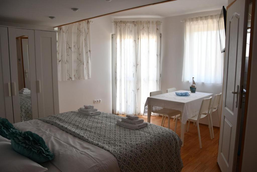 Luma Rooms Rudina Extérieur photo