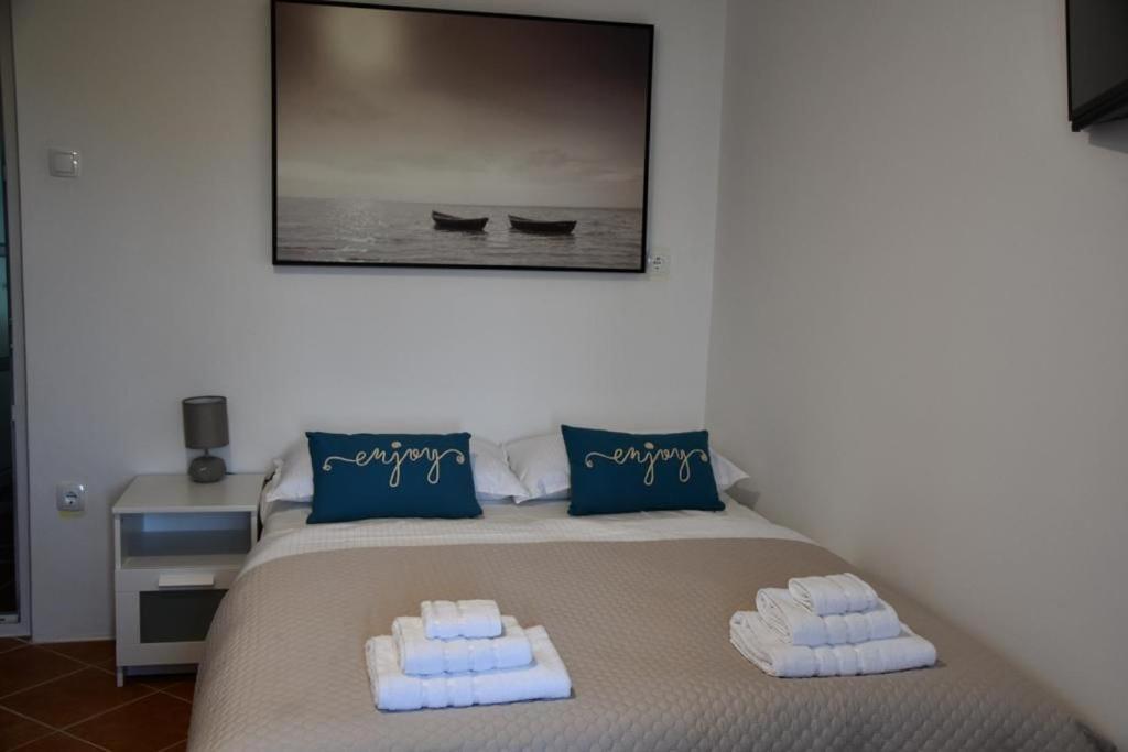 Luma Rooms Rudina Extérieur photo
